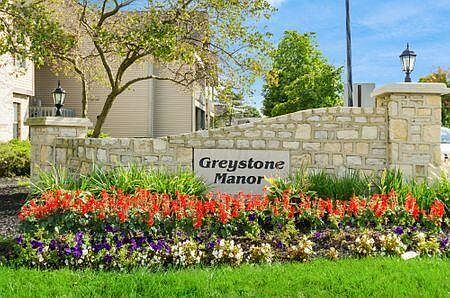 2nd image of 2750 Greystone Dr APT B