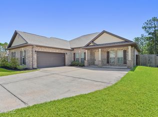 8517 Poplar Trl, Biloxi, MS 39532