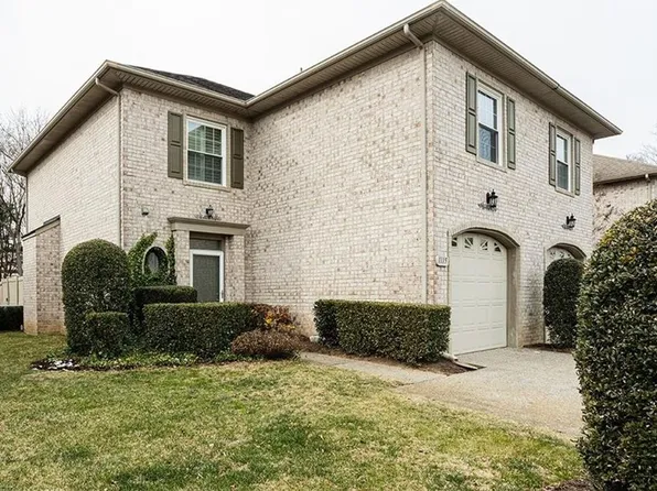 1115 Embassy Ct, Virginia Beach, VA 23454
