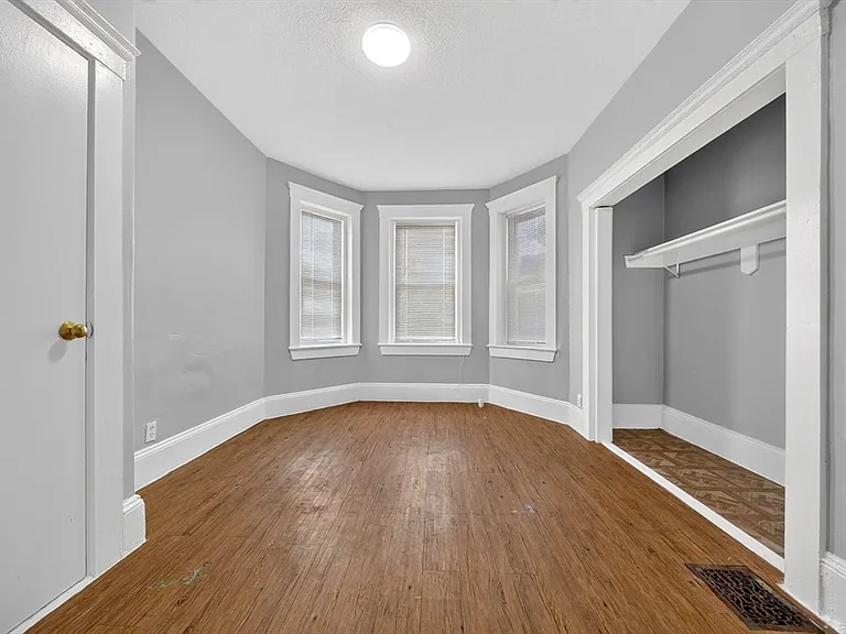 137 Shurtleff St #1 — Photo 6