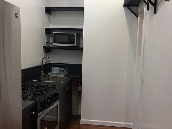 5th image of 735 Broadway #B