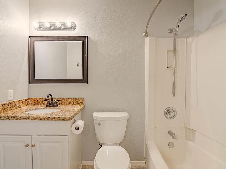 6 Basal Briar Ct — Photo 26