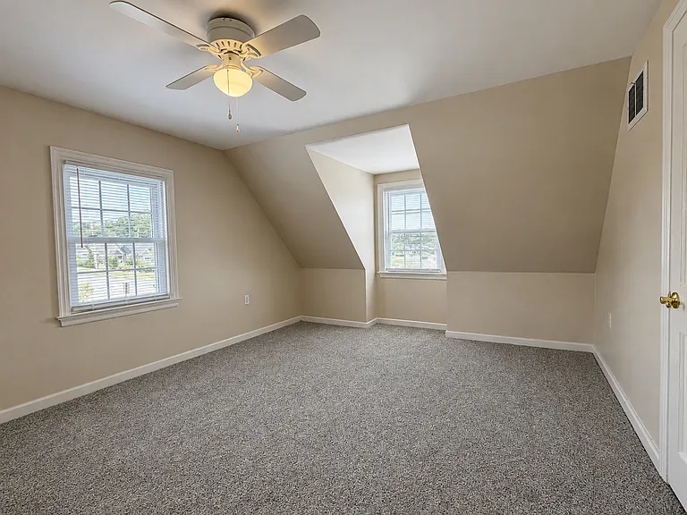 430 Brimmer Ave — Photo 18