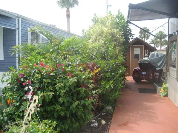 6444 SE 56th Ln #13, Okeechobee, FL 34974