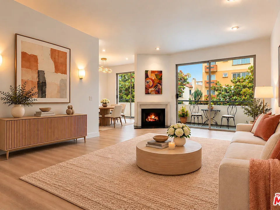 1136 S Shenandoah St #201