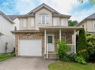 547 Blue Beech Blvd, Waterloo, ON N2V2T4