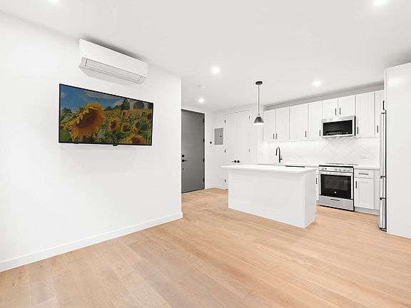 2nd image of 47-21 47th St #3BA