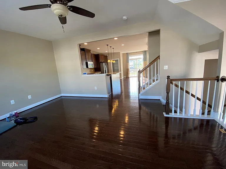 16704 Shackleford Way — Photo 4