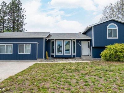1705 N Pine St, Post Falls, ID, 83854