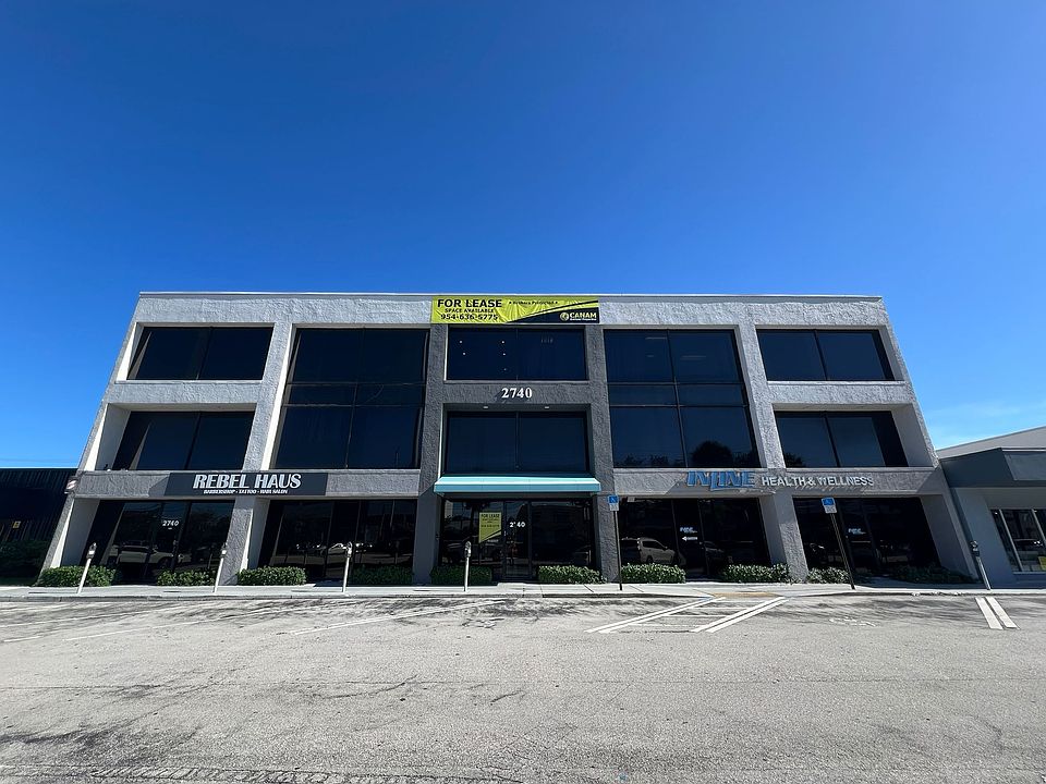 2nd image of 2740 E Oakland Park Blvd #205