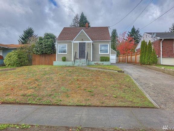 2nd image of 3810 S Alaska St