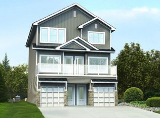 1321 9th St NW, Edmonton, AB T6T 2V3