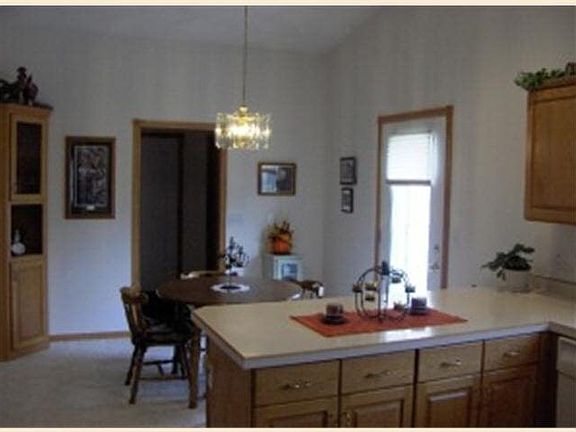 4th image of 2004 Richway Lane