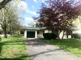 213 Catharine St E, Milford, PA 18337