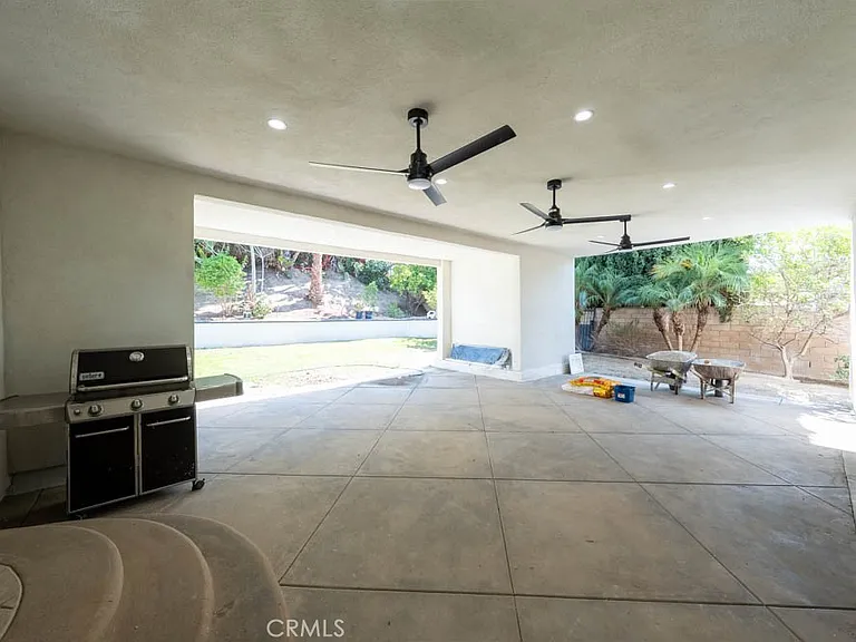 2217 Loma Verde Dr — Photo 28