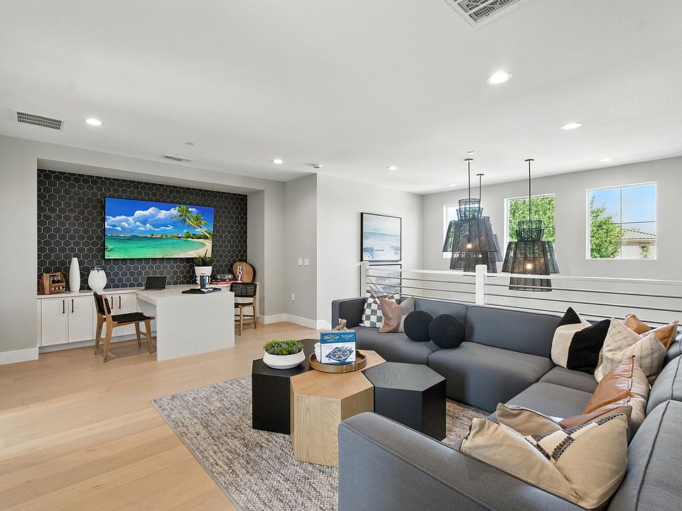 Apricot Estates by Trumark Homes in Brentwood, CA I Residence 1 Model