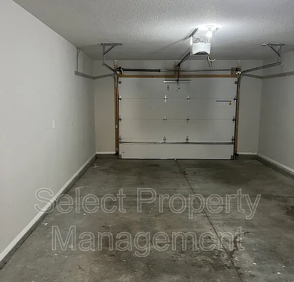 2504 Alma Ave — Photo 24