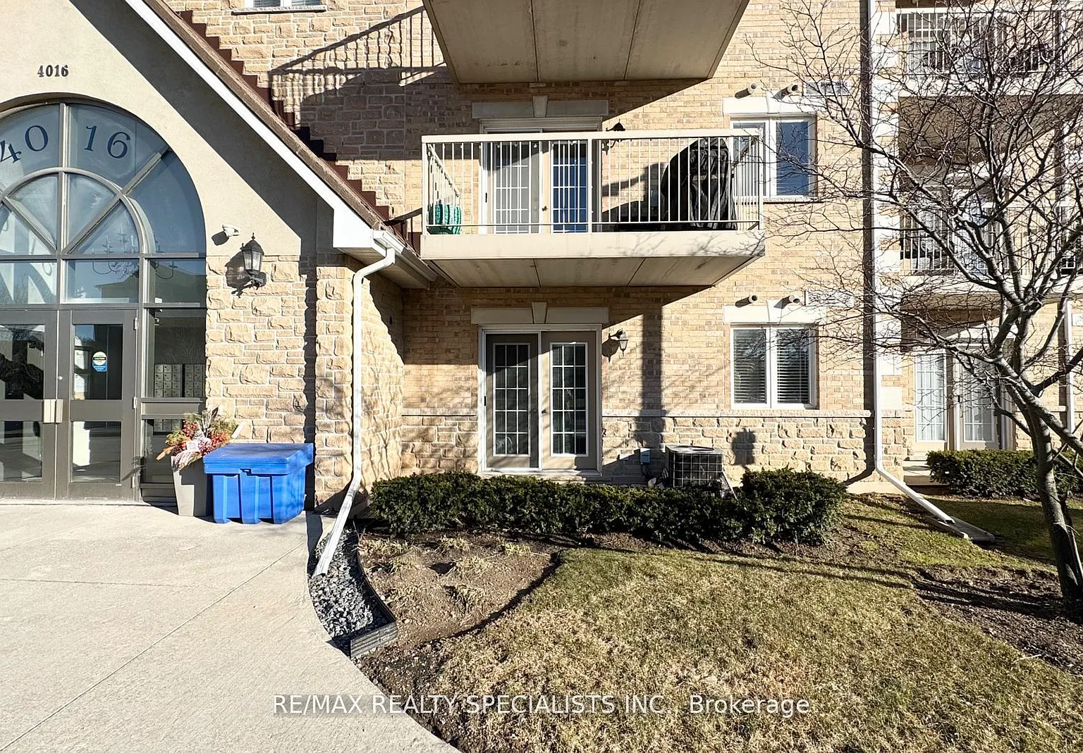 1 bed, $2,300 — Photo 2