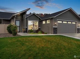 1018 Racine Springs Dr, Wenatchee, WA 98801