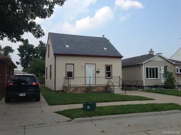 2536 Emily St, Melvindale, MI 48122