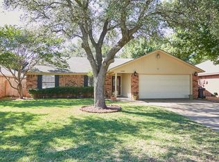 3808 Fairhaven Dr, Fort Worth, TX 76123