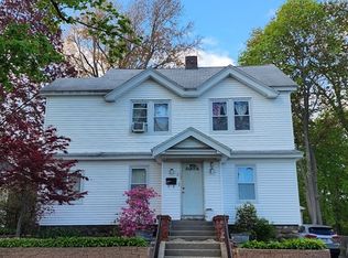 2 Thayer St, Worcester, MA 01603