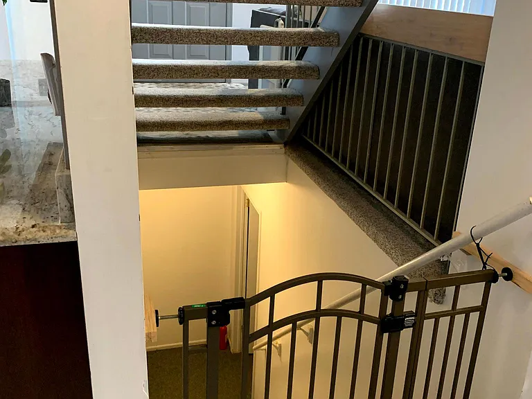 stairs to basement
