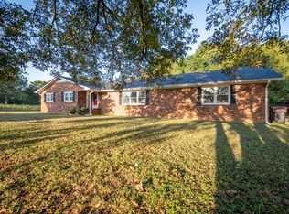257 Bonds Lake Rd, Danielsville, GA 30633
