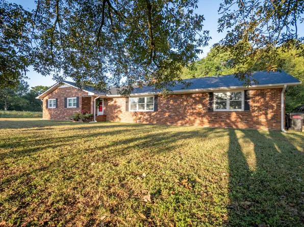 257 Bonds Lake Rd, Danielsville, GA 30633