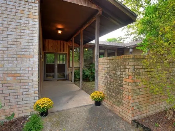 504 River Oaks Dr, Austin, TX 78748