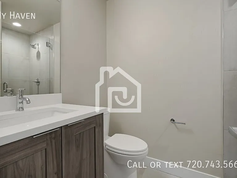 2814 Federal Blvd — Photo 18