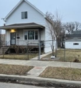 820 E 74th St, Chicago, IL, 60619