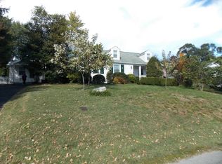 815 Lakeview St, Salem, VA 24153