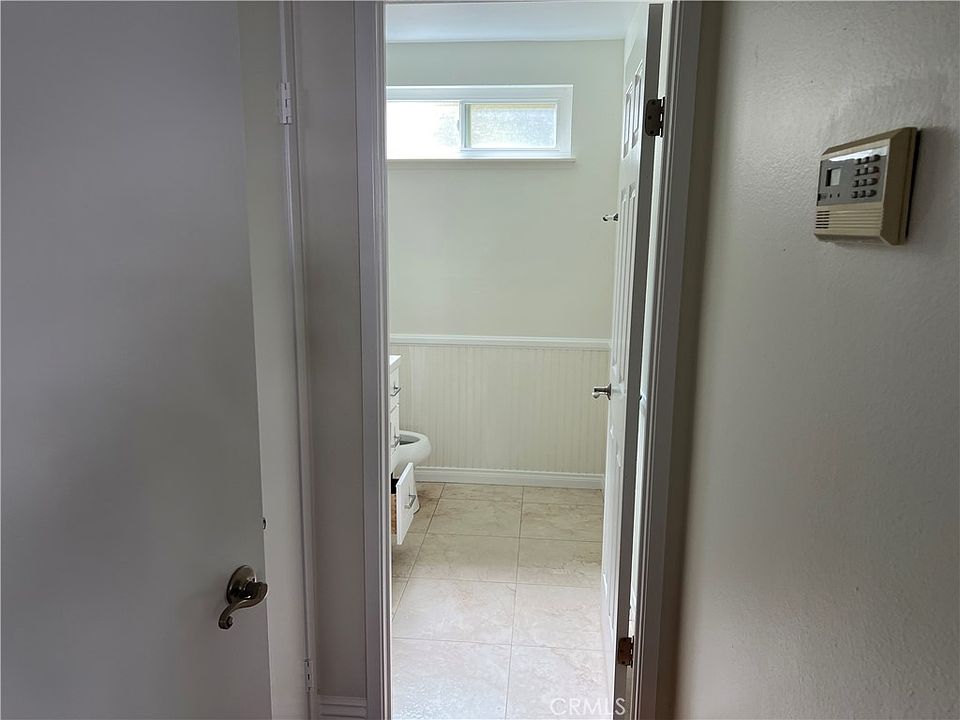 1st image of 30542 N Hampton Rd