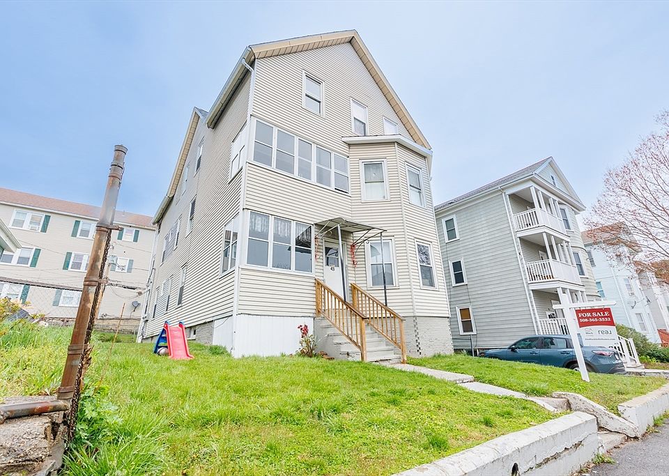 43 Upsala St, Worcester, MA 01610 Zillow