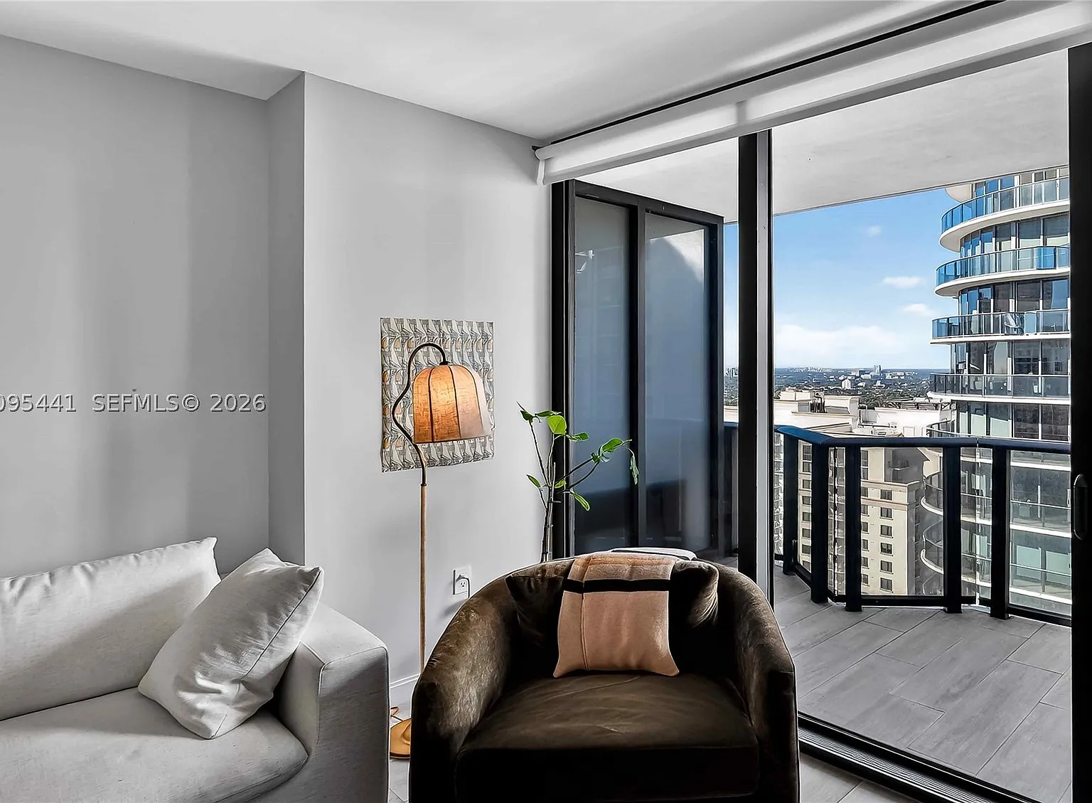 1 bed, 1.0 bath, 620 sqft, $3,000 — Photo 4