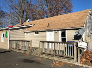 95-99 Wake St, Bridgeport, CT 06610