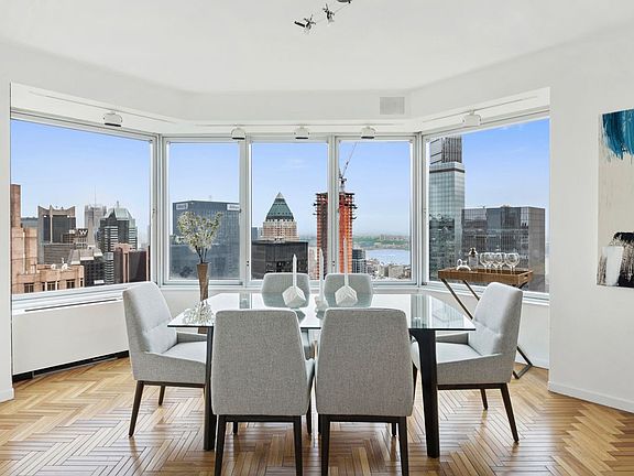 4th image of 150-156 W 56th St APT 5404