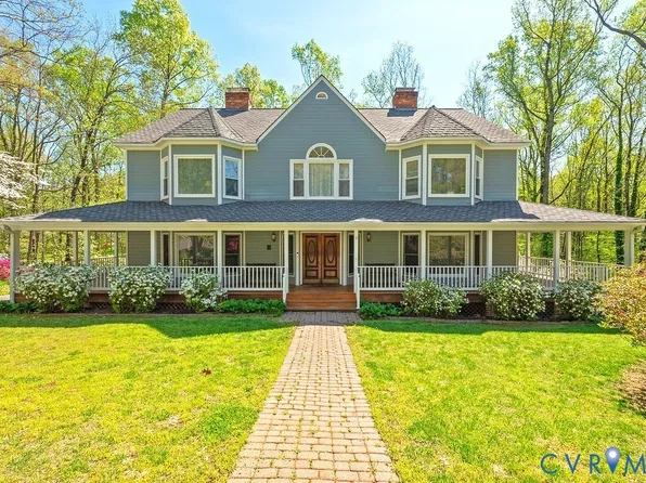 2911 Wicklow Ln, North Chesterfield, VA 23236