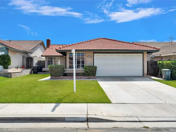 11311 Redwood Ct, Fontana, CA 92337