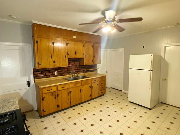 Kitchen Angle 2