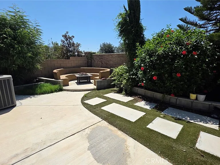 11916 Berlyn Dove Ct — Photo 23