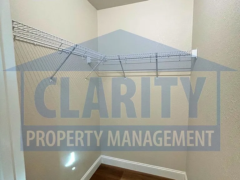 1594 Perry St SE — Photo 14