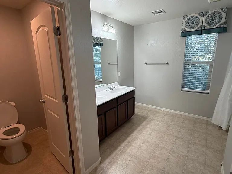 16576 W Jenan Dr — Photo 13