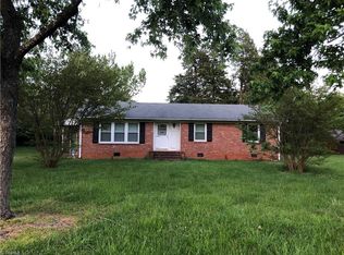 7005A Good Hope Dr, Greensboro, NC 27406