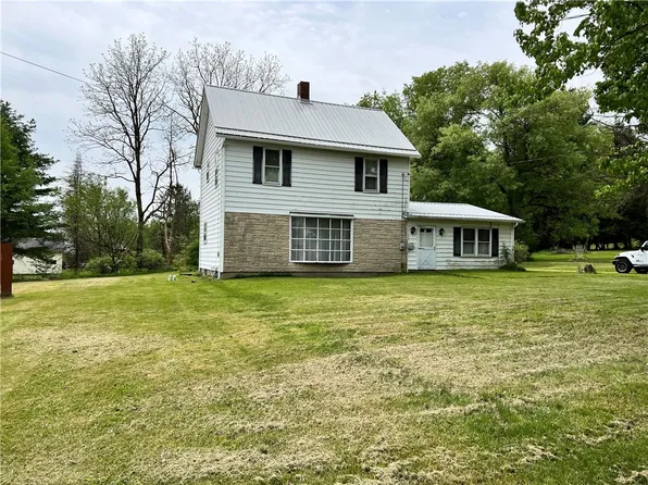 4 Hempfield Ave, Greenville, PA 16125