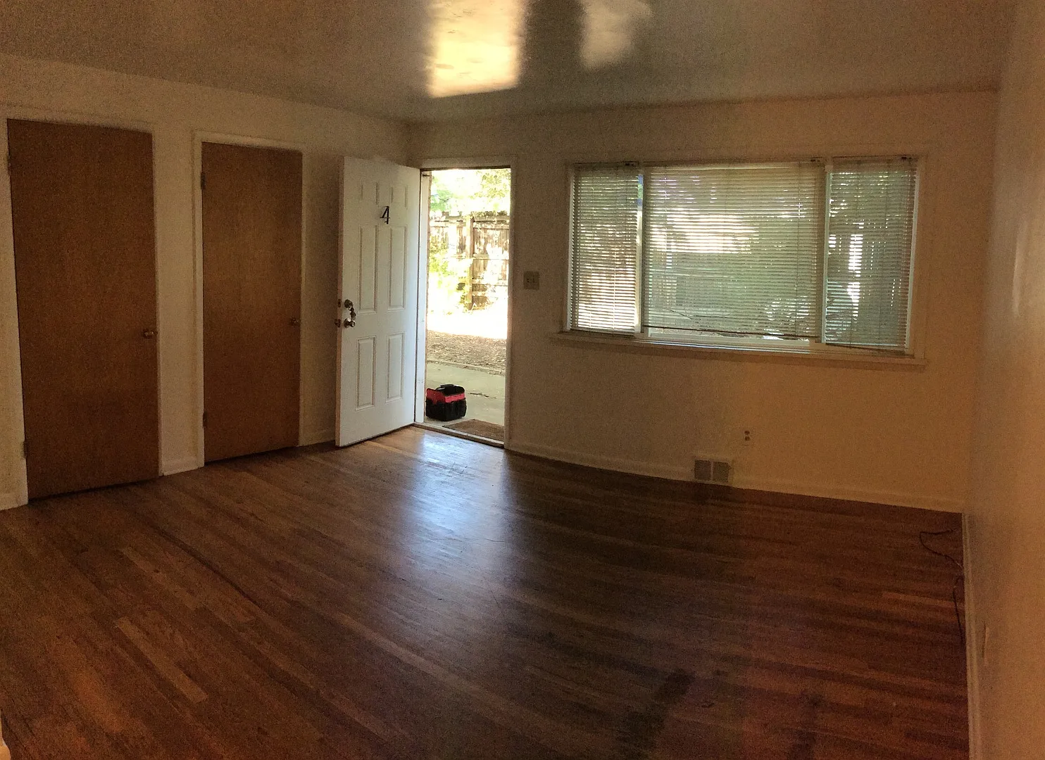 1525 Arapahoe — Photo 2
