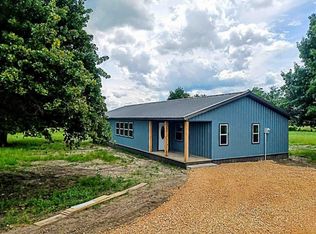 665 County Road 33450, Sumner, TX 75486