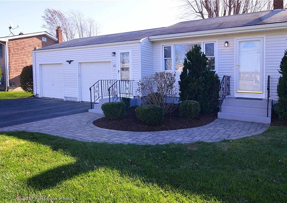1st image of 42 Squantum Dr NW