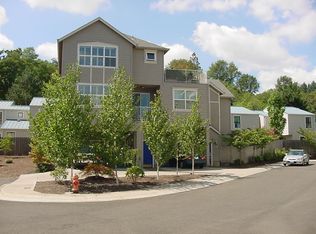 4745-4749 SW 2nd Ct, Portland, OR 97239